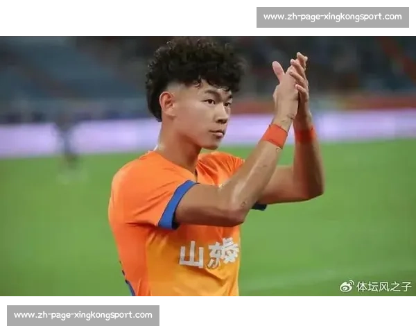 尴尬！前国脚之子留洋三年 0 球 0 助攻，回国无人问津转行娱乐圈